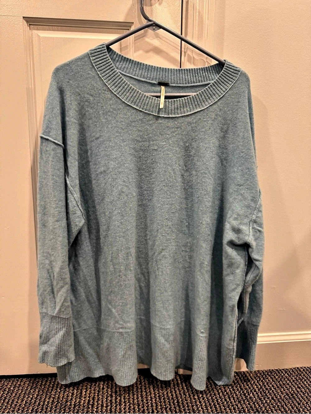 Free People Crew Neck Sweater in Blue Size Medium